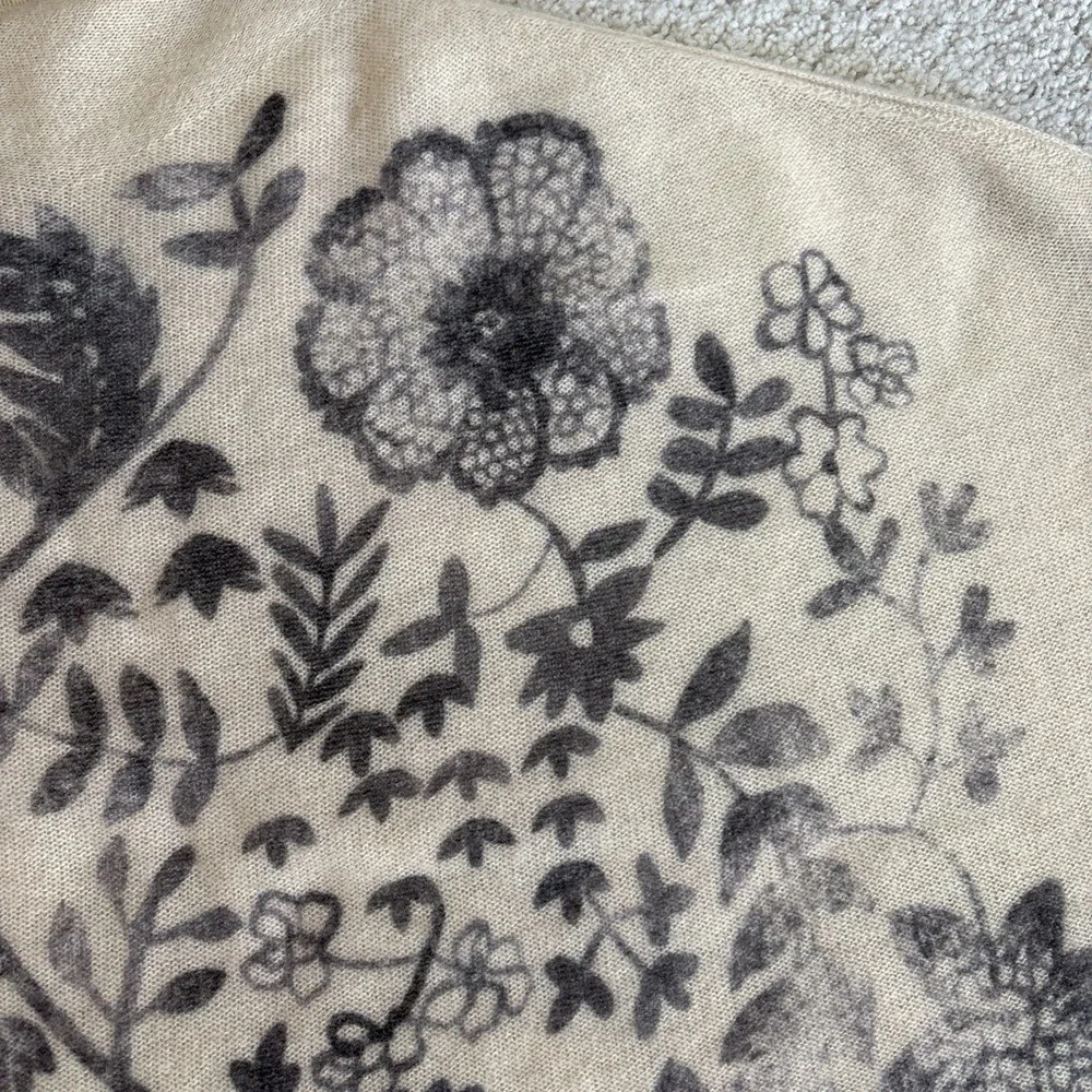 Anthropologie The Alani Cashmere‎ Pilcro Mock-neck Sweater Beige Floral Large - Picture 5 of 16